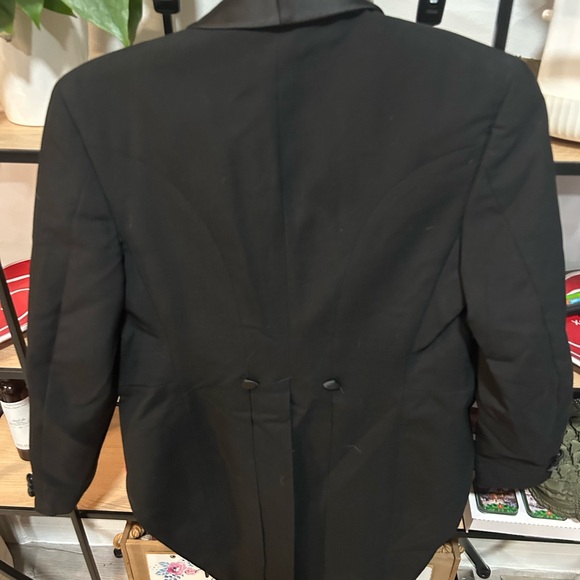 Classic Black Tuxedo Jacket Kids - Picture 4 of 10